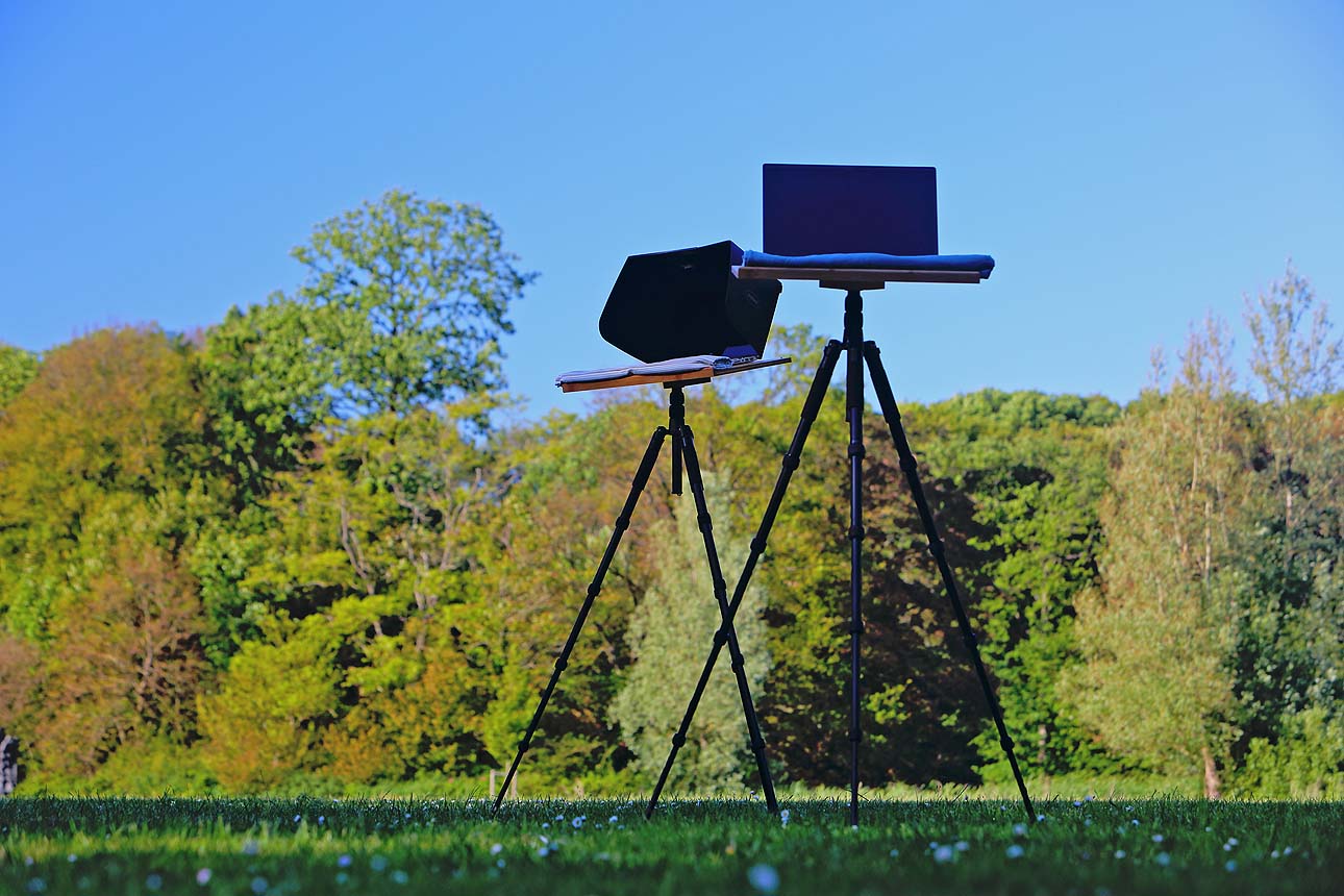 kantoor in de buiten natuur buitenkantoor fotografie
