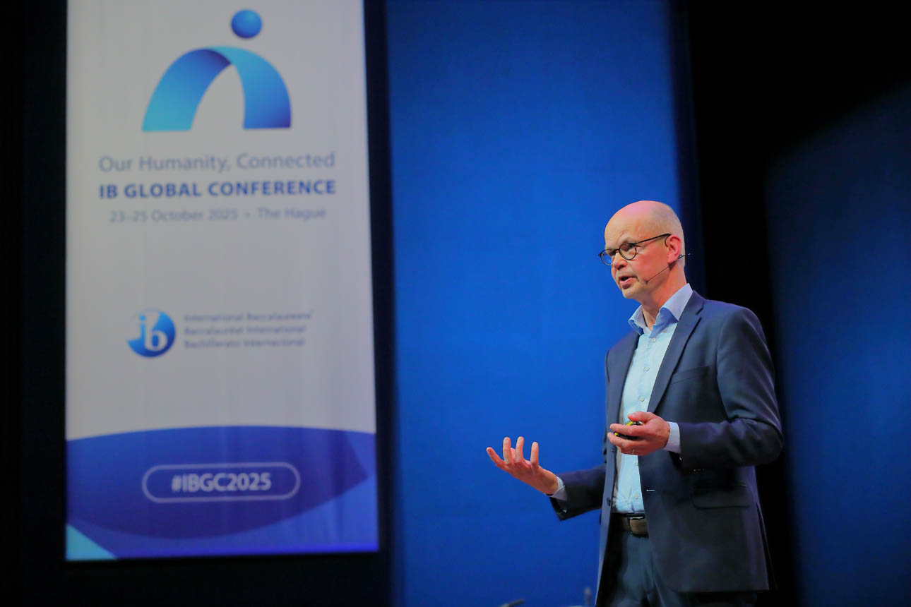 The Hague photographer World Forum (10)