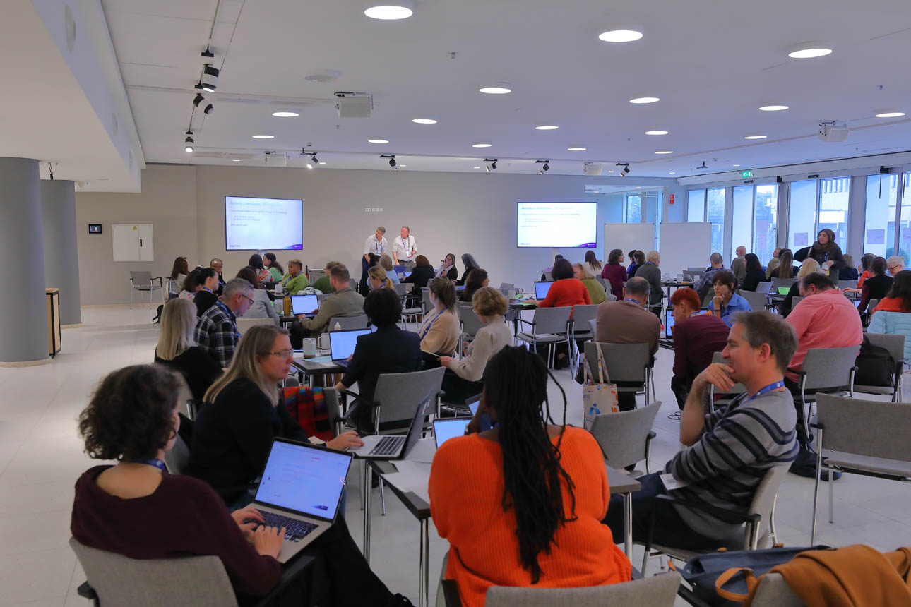 World Forum photographer (1)