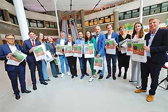 petitie overhandiging Den Haag