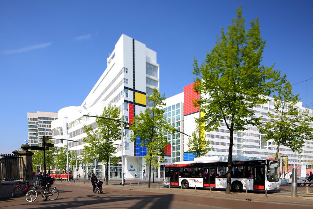 bus transport fotografie Den Haag